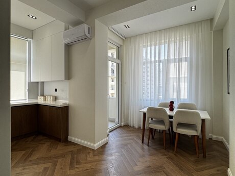 3 otaqlı mənzil, 110 m², Nərimanov: 435 000 ₼ 3