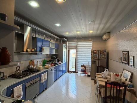 3 otaqlı yeni tikili - Nəsimi r. - 140 m²