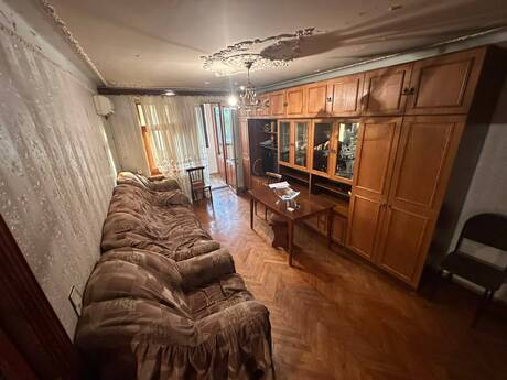 Elan №6322791 - Bakı, Nərimanov r., 3 otaqlı, 70 m², 4/5 mərtəbə