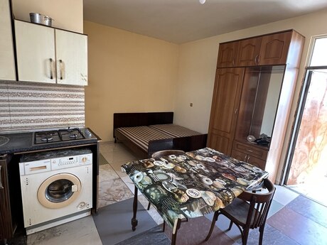 Elan №6322878 - Bakı, Həzi Aslanov q., 1 otaqlı, 25 m², 2/3 mərtəbə