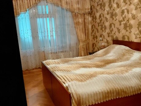 4-room apartment, 85 m², Azadlıq Prospekti: 240 000 ₼ 3