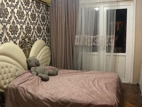 Elan №6322973 - Bakı, Elmlər Akademiyası m., 3 otaqlı, 55 m², 5/5 mərtəbə
