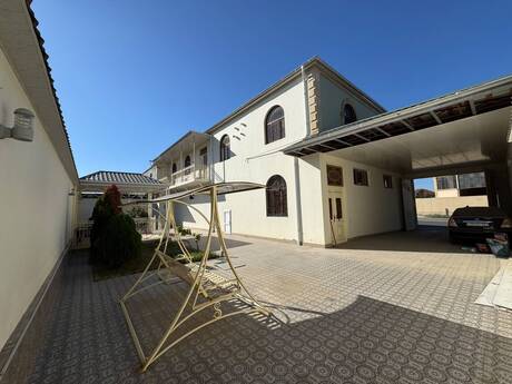 5 otaqlı həyət evi/bağ evi - Gəncə - 400 m²