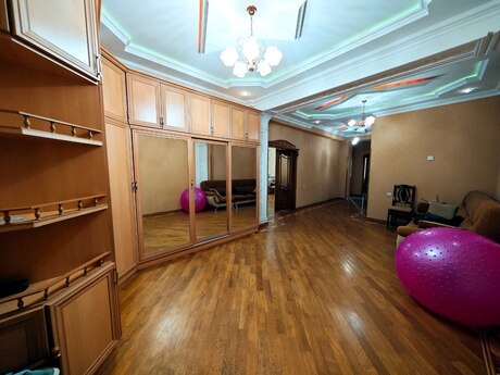 Объявление №6323114 - Баку, Наримановский  р., 3-комн., 146 м², 4/16 этаж