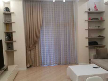 2 rooms · 70 m² · floor 4/7, Ağ şəhər