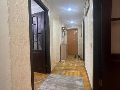 3 otaqlı köhnə tikili - Elmlər Akademiyası m. - 75 m²