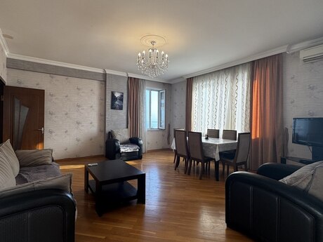 Elan №6323238 - Bakı, Şah İsmayıl Xətai m., 3 otaqlı, 130 m², 8/16 mərtəbə