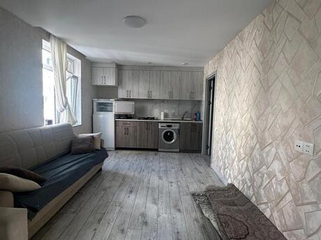 Elan №6323287 - Bakı, Elmlər Akademiyası m., 2 otaqlı, 32 m², 3/5 mərtəbə