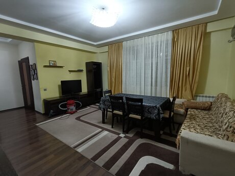 Kirayə 2 otaqlı mənzil, 60 m², Şah İsmayıl Xətai: 800 ₼/ay 2