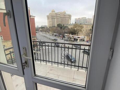 Elan №6323445 - Bakı, Nəsimi r., 1 otaqlı, 40 m², 4/6 mərtəbə
