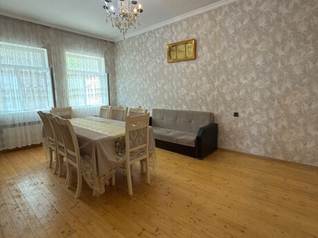 6 otaqlı həyət evi, 300 m², Badamdar: 250 000 ₼ 2