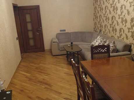 Elan №6323449 - Bakı, Massiv D q., 3 otaqlı, 80 m², 4/10 mərtəbə