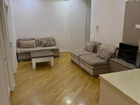 Elan №6323446 - Bakı, Elmlər Akademiyası m., 3 otaqlı, 77 m², 9/16 mərtəbə