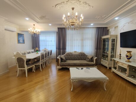 4-room apartment, 152 m², Həzi Aslanov: 370 000 ₼ 2