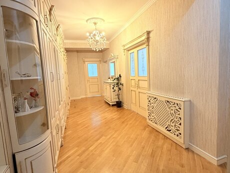 Объявление №6323513 - Баку, м. Нариман Нариманов, 3-комн., 130 м², 6/14 этаж
