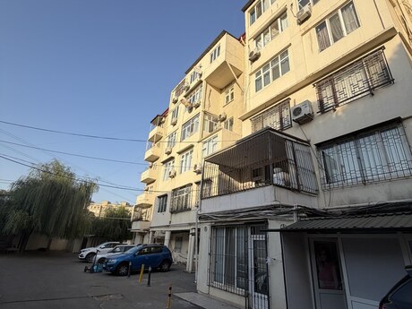 3 otaqlı mənzil, 70 m², Yasamal: 239 000 ₼ 2