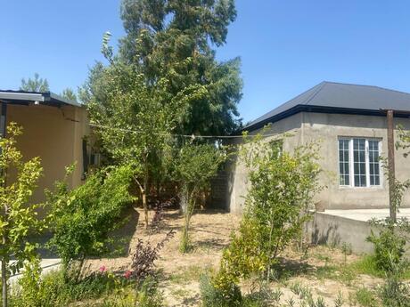 6-комн. дом/дача - пос. Новханы - 160 м²