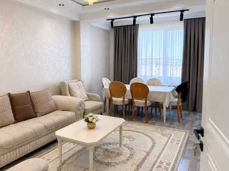 Elan №6323627 - Bakı, Qara Qarayev m., 2 otaqlı, 70 m², 13/16 mərtəbə