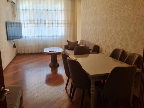 Elan №6323989 - Bakı, Elmlər Akademiyası m., 2 otaqlı, 95 m², 9/17 mərtəbə