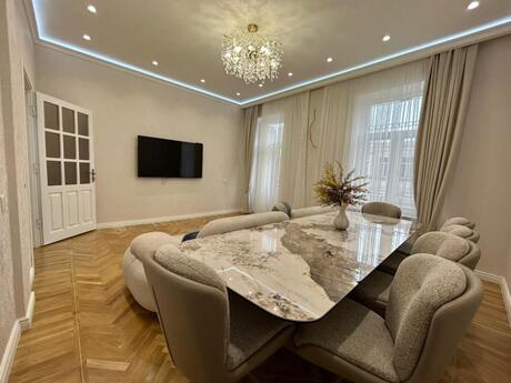 Kirayə 3 otaqlı mənzil, 90 m², 28 May: 1 650 ₼/ay 4