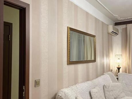 3 otaqlı köhnə tikili - Nizami m. - 70 m²