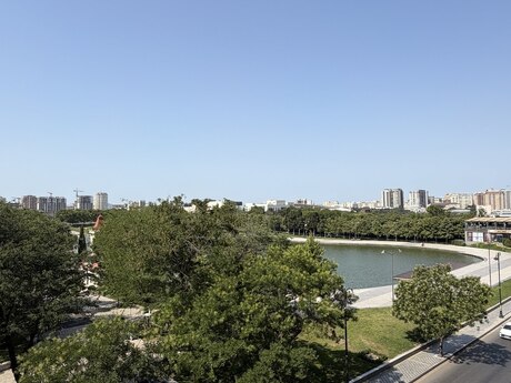 Elan №6324352 - Bakı, Nərimanov r., 5 otaqlı, 250 m², 5/17 mərtəbə
