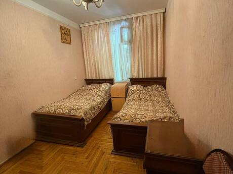Elan №6324393 - Bakı, Nəriman Nərimanov m., 4 otaqlı, 115 m², 3/5 mərtəbə