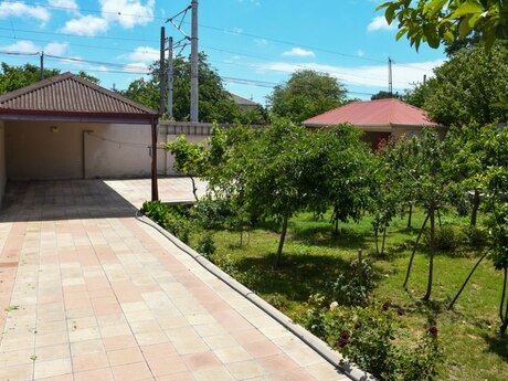 7-комн. дом/дача - Сабунчинский  р. - 185 м²