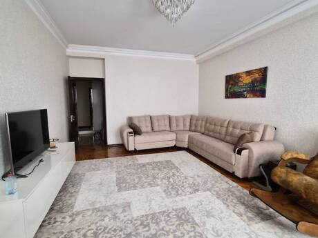 3 otaqlı mənzil, 95 m², Memar Əcəmi: 235 000 ₼ 2