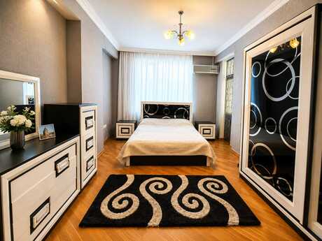 Kirayə 3 otaqlı mənzil, 150 m², Şah İsmayıl Xətai: 1 300 ₼/ay 4