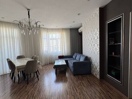 3 otaqlı mənzil, 120 m², Nərimanov: 330 000 ₼ 3