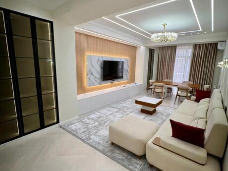 4-room apartment, 182 m², Nəriman Nərimanov: 590 000 ₼ 2