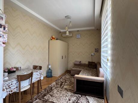 2 otaqlı köhnə tikili - Elmlər Akademiyası m. - 42 m²