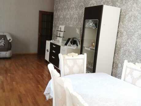 Elan №6325249 - Bakı, 28 May m., 3 otaqlı, 130 m², 8/11 mərtəbə