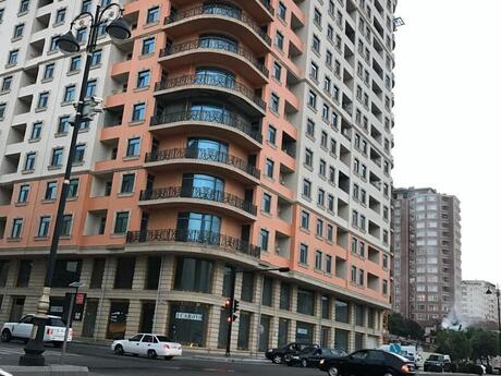 Elan №6325273 - Bakı, Gənclik m., 3 otaqlı, 124 m², 13/17 mərtəbə