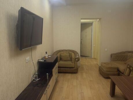 Elan №6325305 - Bakı, 28 May m., 3 otaqlı, 100 m², 3/5 mərtəbə