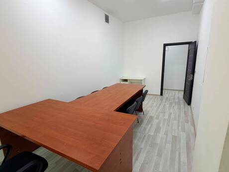 1 otaqlı ofis - 28 May m. - 17 m²