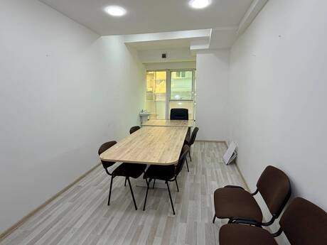 1 otaqlı ofis - 28 May m. - 21 m²