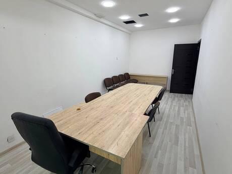 1 otaqlı ofis - 28 May m. - 21 m²