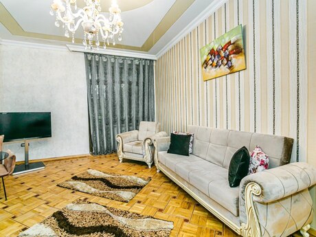 Аренда: 4-комнатная квартира, 170 м², Sahil: 1 300 ₼/мес 3