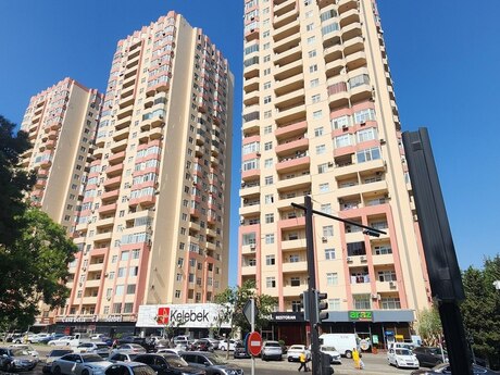 3 otaq · 130 m² · 5/24 mərtəbə, İnşaatçılar