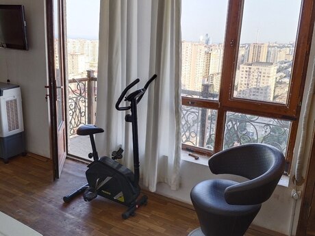 Kirayə 2 otaqlı mənzil, 58 m², İnşaatçılar: 450 ₼/ay 5