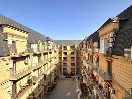 3 rooms · 129 m² · floor 5/5, Şıxov
