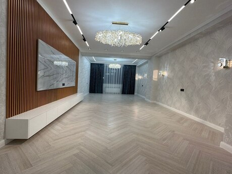 4 otaqlı mənzil, 160 m², Şah İsmayıl Xətai: 585 000 ₼ 5