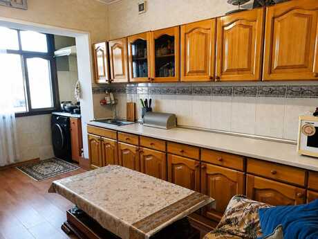 Elan №6325948 - Bakı, Neftçilər m., 3 otaqlı, 65 m², 5/9 mərtəbə