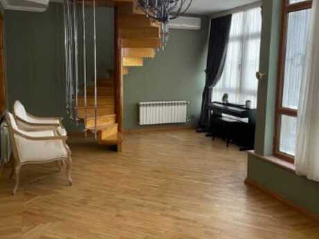 Kirayə 4 otaqlı mənzil, 310 m², İçəri Şəhər: 4 500 ₼/ay 2
