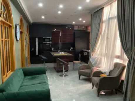 Kirayə 4 otaqlı mənzil, 310 m², İçəri Şəhər: 4 500 ₼/ay 3