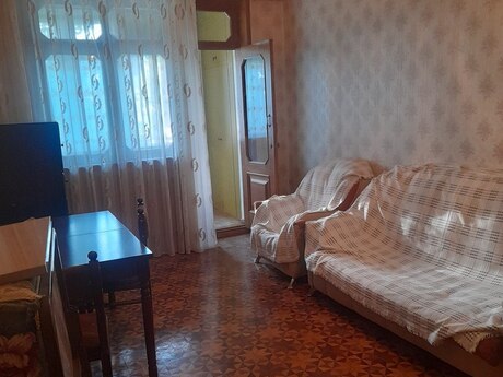 Elan №6326539 - Bakı, Memar Əcəmi m., 3 otaqlı, 85 m², 4/5 mərtəbə