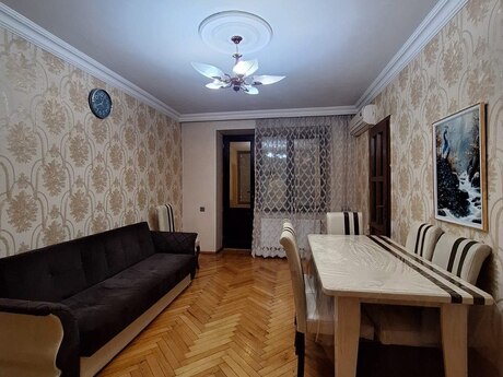 Elan №6326582 - Bakı, İnşaatçılar m., 2 otaqlı, 50 m², 4/5 mərtəbə