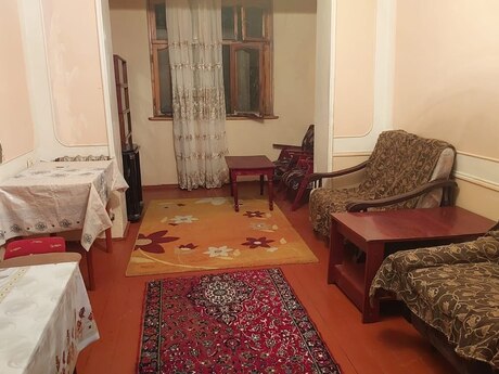 Elan №6326594 - Bakı, Azadlıq Prospekti m., 2 otaqlı, 80 m², 2/5 mərtəbə